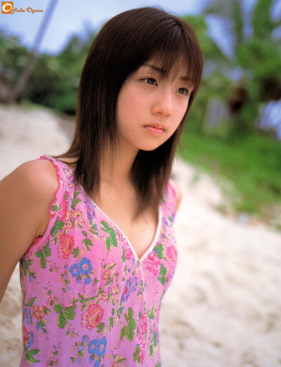 yuko_ogura1073.jpg