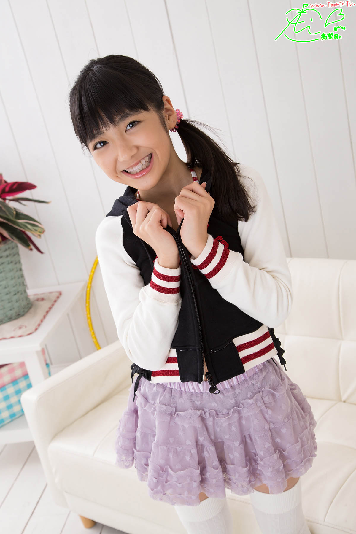 kneehigh_takanashi_a04_009.jpg
