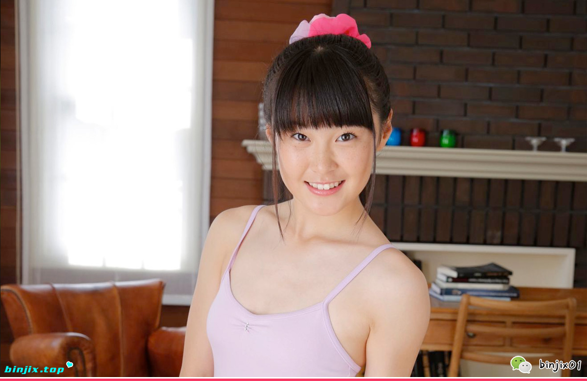 Koharu Aoi 青井こはる b.jpg